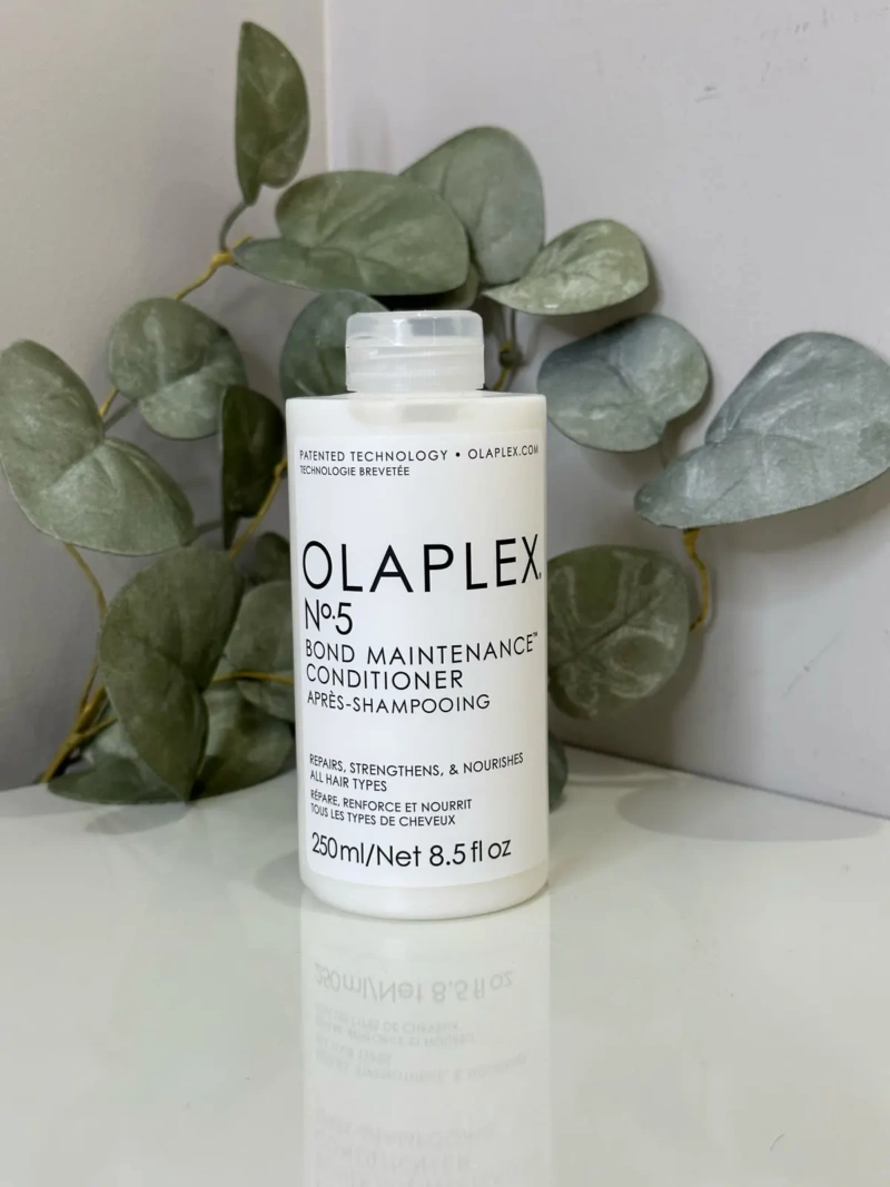 Olaplex n°5 est un après shampoing réparateur et nourissant