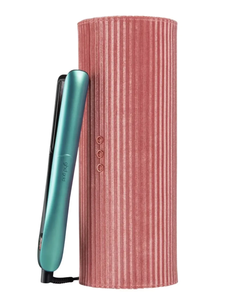 Avec le coffret GHD Styler Gold Vert Jade, Obtenez parvenez à des wavy et à des brushings parfaits.